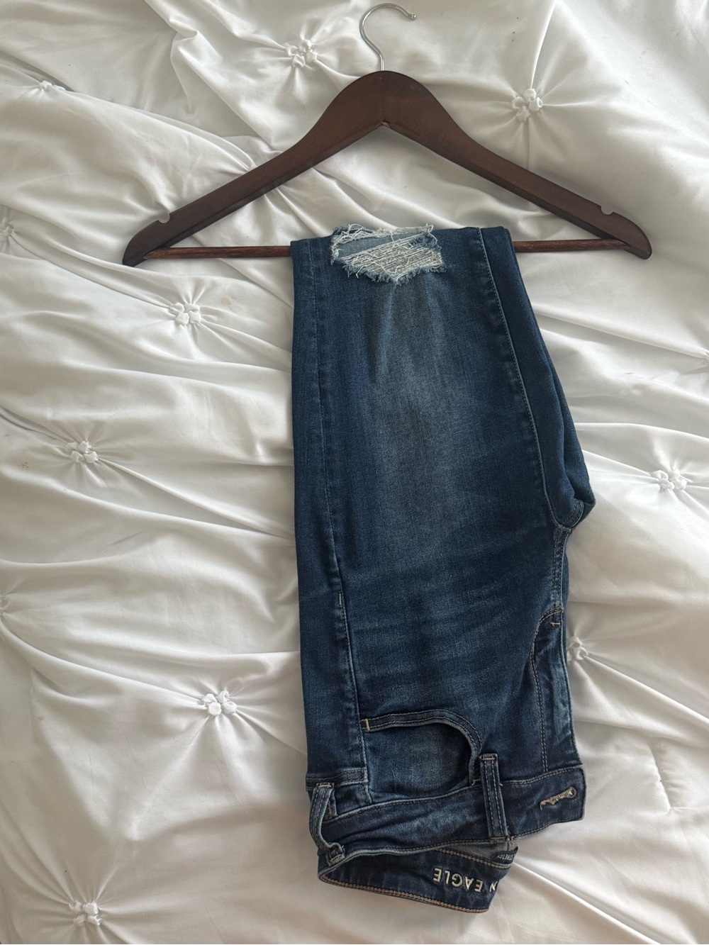 American Eagle Outfitters Skinny Distressed Dark Blue Jeans